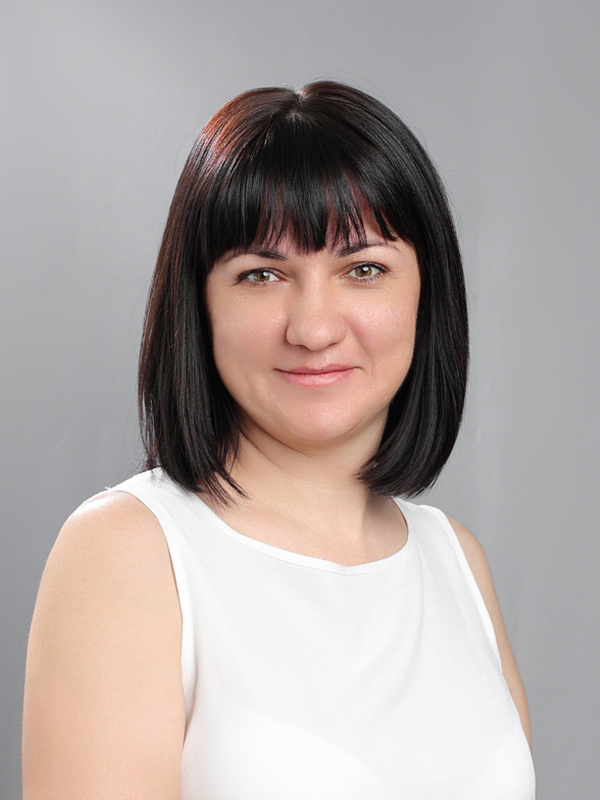 Учитель-дефектолог Галичина Дарья Николаевна.